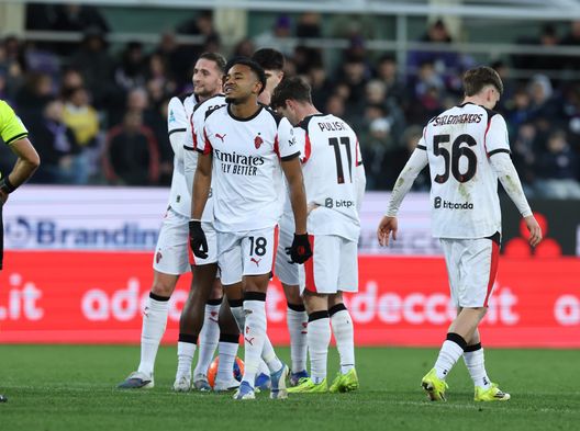 Christopher Nkunku dell’AC Milan festeggia dopo aver segnato il gol durante la partita di Serie A tra ACF Fiorentina e AC Milan allo stadio Artemio Franchi l’11 gennaio 2026 a Firenze, Italia.(Foto di Claudio Villa/AC Milan tramite Getty Images)