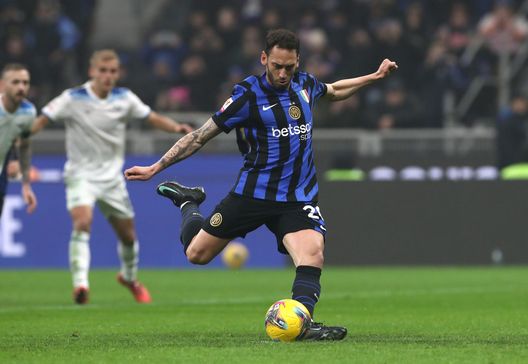 L’Inter supera la Lazio 2-0 a San Siro! In semifinale sarà derby con il Milan- immagine 6
