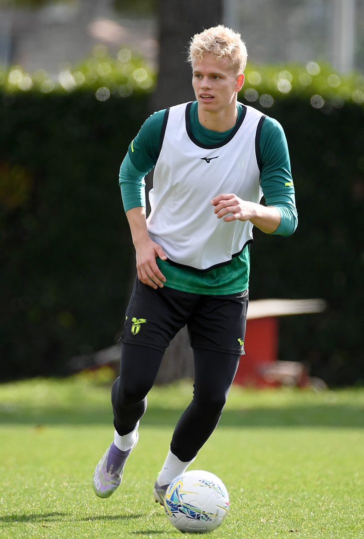 Lazio, prima del Bologna il ritiro a Coverciano: le foto dell’allenamento – GALLERY - immagine 9