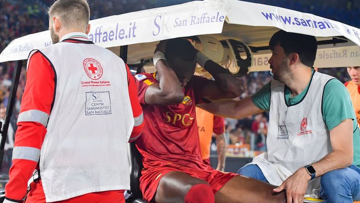 Lesione al crociato per Abraham, la sua Leah: “Tornerai prima di quanto creda” - immagine 1