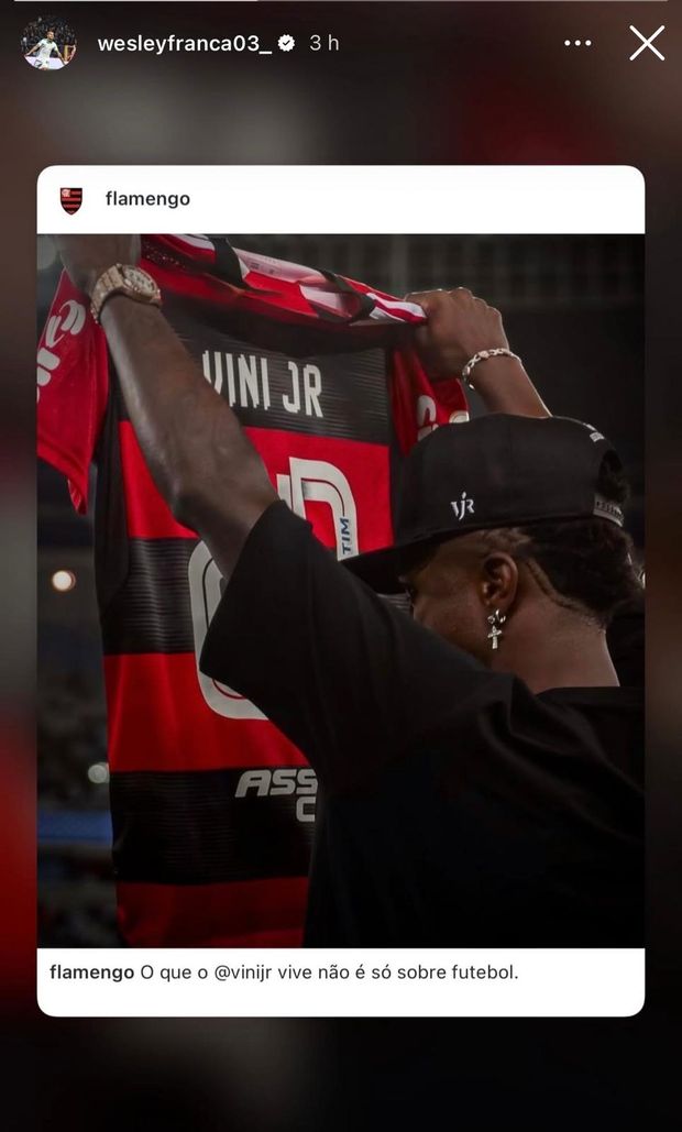 Wesley al fianco di Vinicius: il gesto social di solidarietà – FOTO- immagine 2