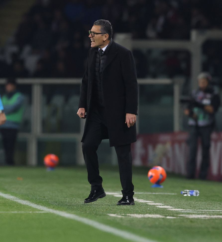 TURIN, ITALY - DECEMBER 08: Second head coach of AC Milan Marco Landucci reacts during the Serie A match between Torino FC and AC Milan at Stadio Olimpico di Torino on December 08, 2025 in Turin, Italy. (Photo by Claudio Villa/AC Milan via Getty Images) Landucci post Torino-Milan: “Mai visto un gruppo così; su Leao sapremo domani”- immagine 2