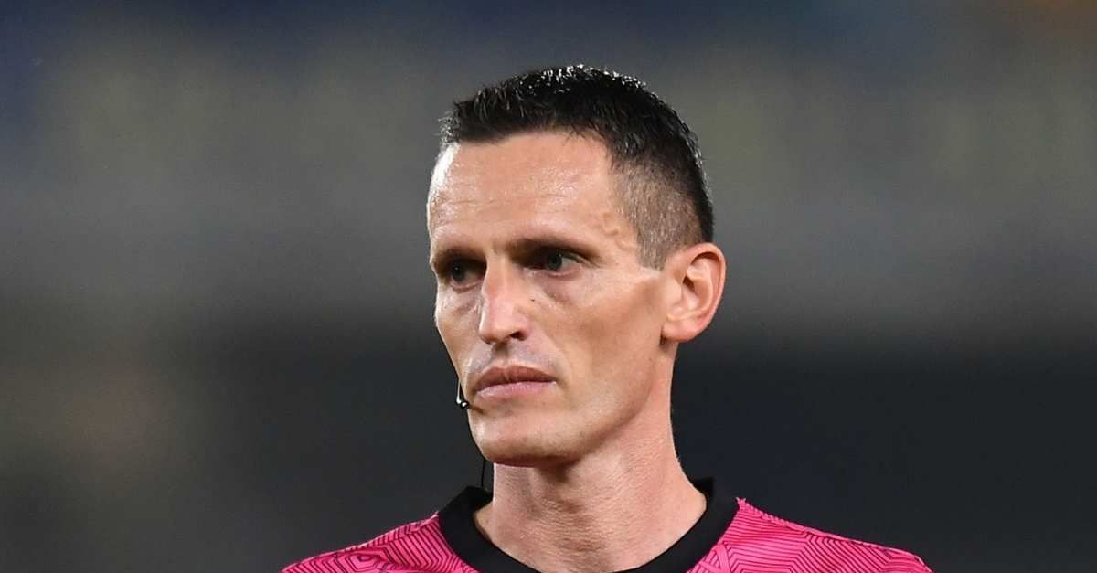 Ex arbitro Minelli: “Milan Lazio? Nessun rigore. Sbagliata la chiamata del Var e la giustificazione di Collu” Ex arbitro Minelli: “Milan Lazio? Nessun rigore. Sbagliata la chiamata del Var e la giustificazione di Collu”