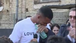 Juan Jesus parla di razzismo ai bambini: il difensore del Napoli si commuove!