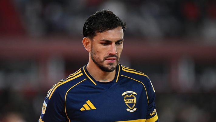 BUENOS AIRES, ARGENTINA - JULY 27: Leandro Paredes of Boca Juniors reacts during a Torneo Clausura Betano 2025 match between Huracan and Boca Juniors at Tomas Adolfo Duco Stadium on July 27, 2025 in Buenos Aires, Argentina. (Photo by Rodrigo Valle/Getty Images) Paredes Russo