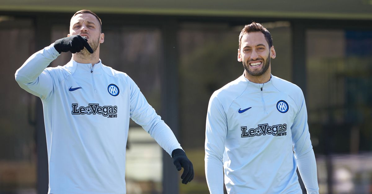 Inter, Inzaghis potentiella alternativ med Bologna.  Calhanoğlu administration