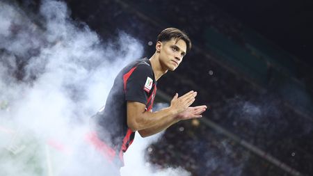 MILAN, ITALY - AUGUST 17: Samuele Ricci of AC Milan looks on prior to the Coppa Italia match between AC Milan and SSC Bari at Stadio San Siro on August 17, 2025 in Milan, Italy. (Photo by Giuseppe Cottini/AC Milan via Getty Images) ricci-post-milan-bari-coppa-italia-dichiarazioni-frasi-conferenza-diretta-live-ultima-ora