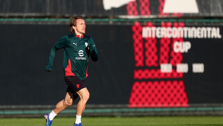 milan-calendario-allegri-obiettivi-leao-modric