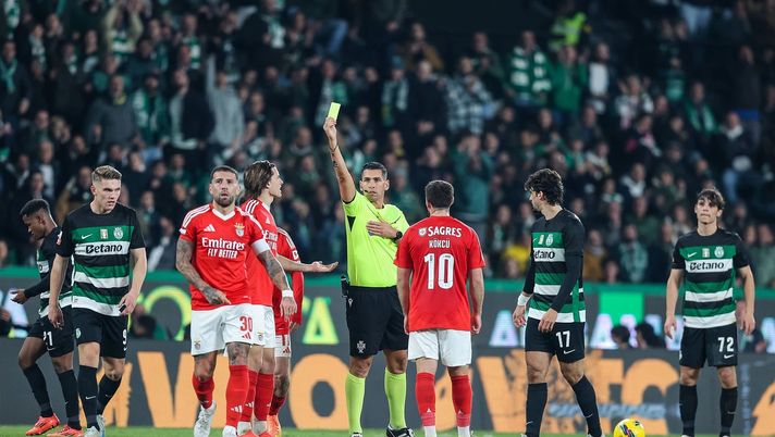 benfica-critica-arbitro-fabio-verissimo-finale-supercoppa-2025-sporting-lisbona-estadio-algarve