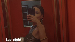 Marialuisa Jacobelli, sexy trasparenze… in ascensore: fan a bocca aperta