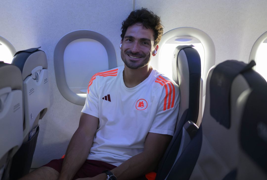 Roma, il viaggio della squadra verso Torino – FOTO GALLERY - immagine 19