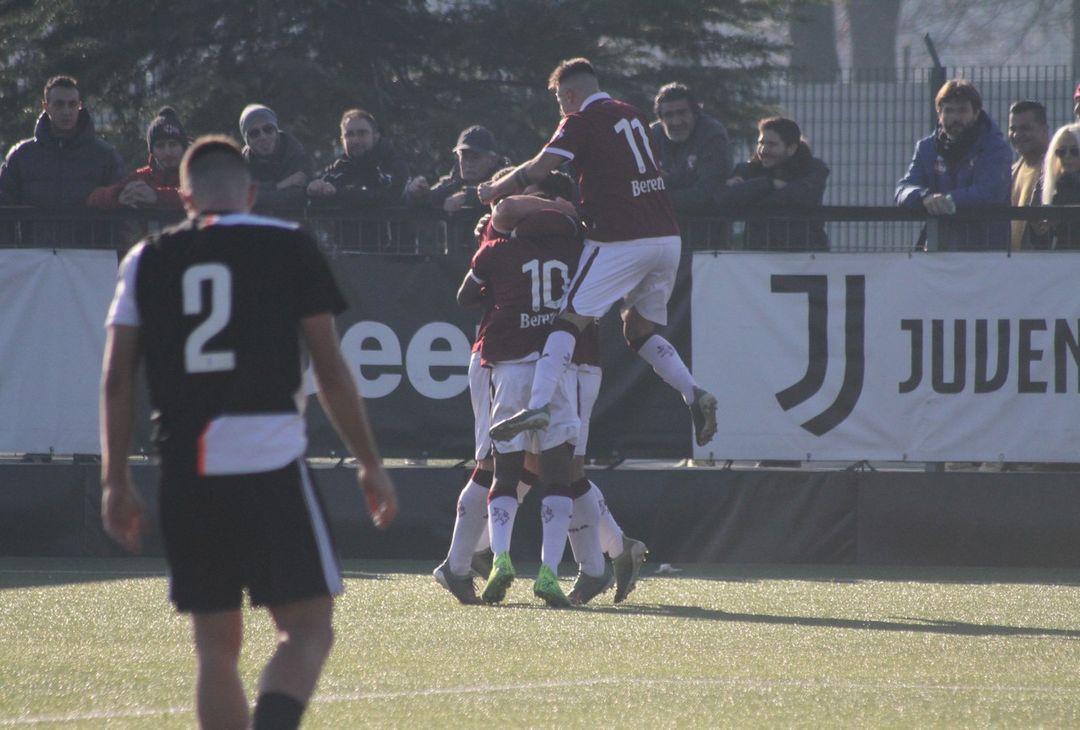 Esultanza Torino Primavera dopo il gol di Freddi Greco