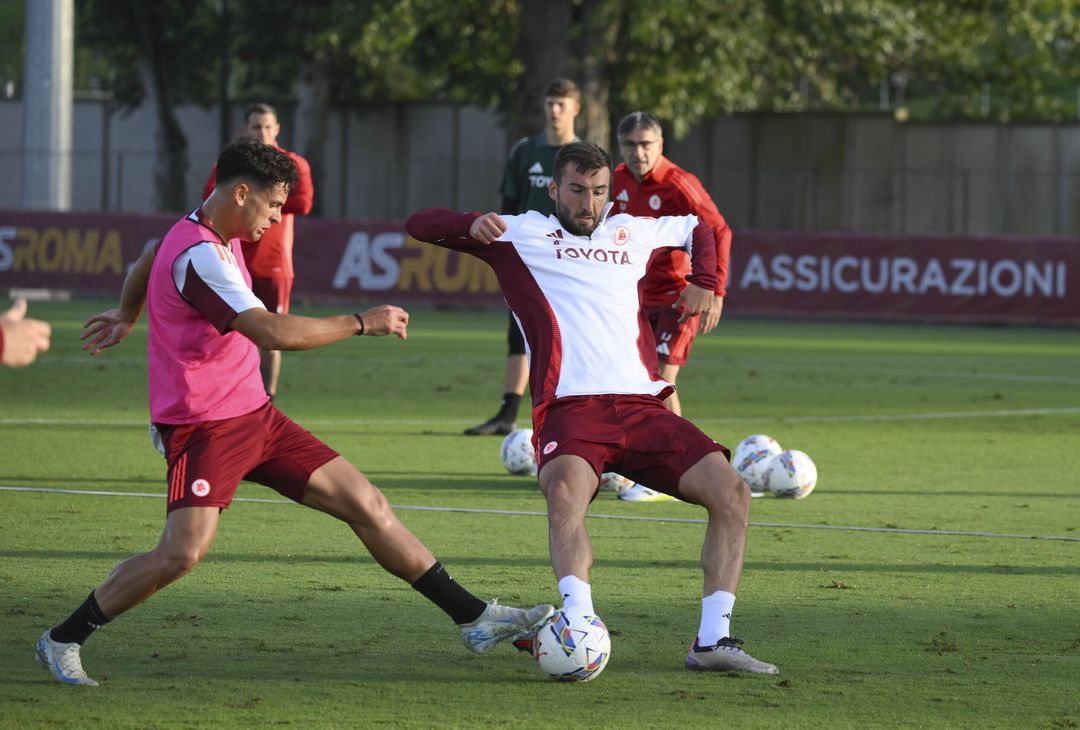 Trigoria, l’allenamento della Roma verso l’Inter – FOTO GALLERY - immagine 15