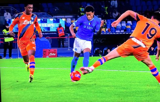 FINALE! Napoli-Atalanta 3-1: doppio Neres e Lang. Gli azzurri ritrovano la vittoria - immagine 9