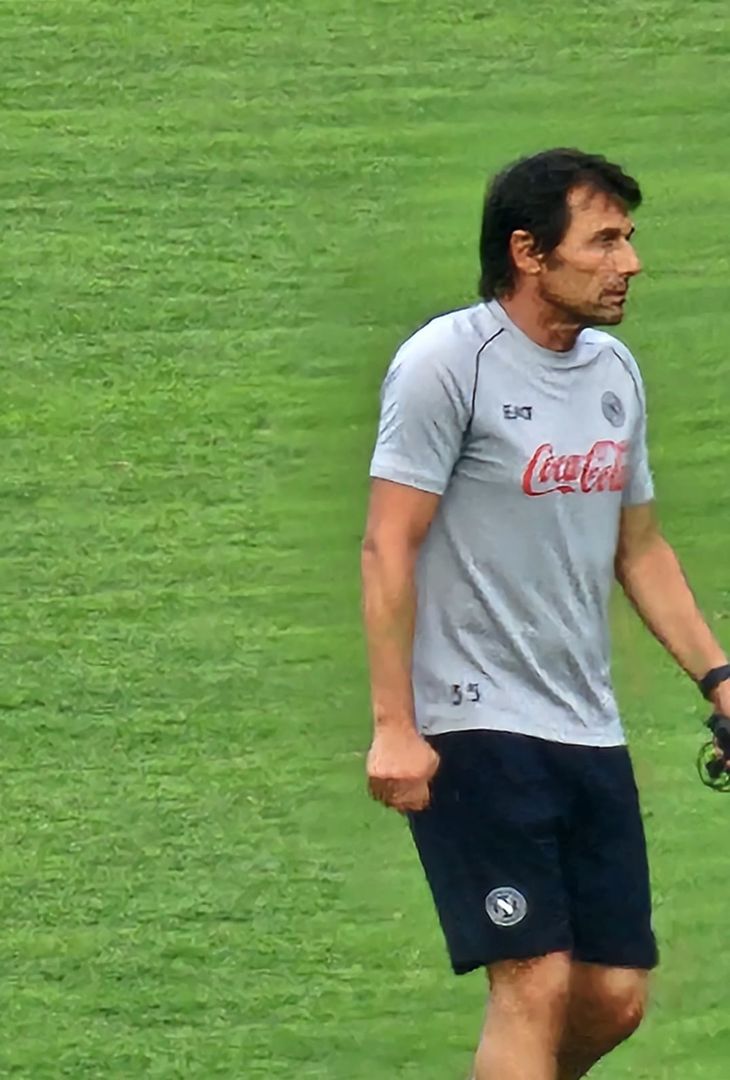 GALLERY Conte è oggi particolarmente furioso: che grinta per il tecnico azzurro! - immagine 3
