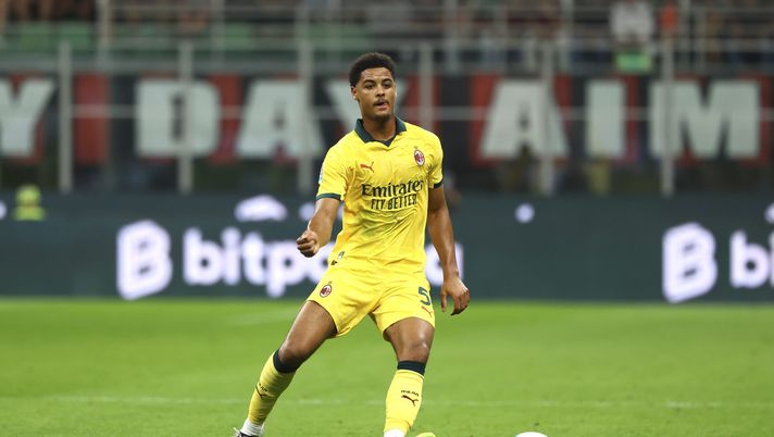 MILAN, ITALY - SEPTEMBER 14: Koni De Winter of AC Milan in action during the Serie A match between AC Milan and Bologna FC 1909 at Giuseppe Meazza Stadium on September 14, 2025 in Milan, Italy. (Photo by Giuseppe Cottini/AC Milan via Getty Images)  de-winter-post-milan-bologna-serie-a-ultima-ora-formazioni-san-siro-diretta-live