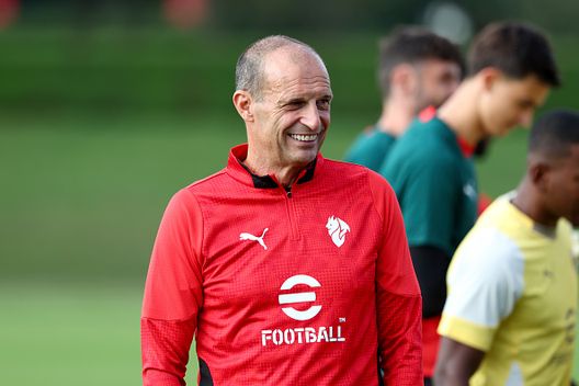 (Photo by Giuseppe Cottini/AC Milan via Getty Images) Allegri Pulisic