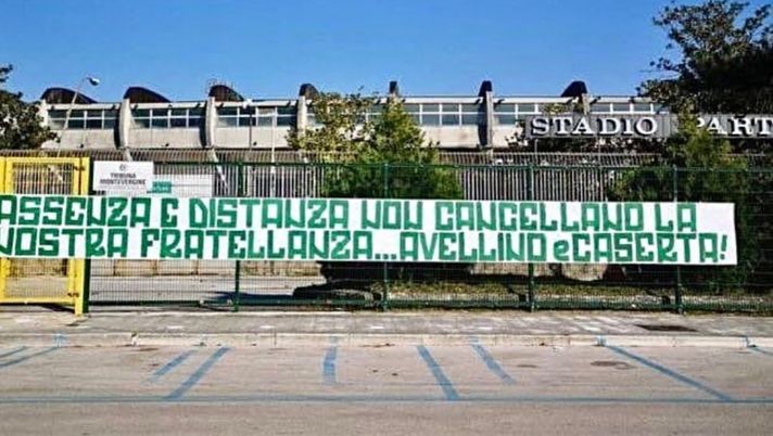 Serie C, derby tra Casertana e Avellino ad alto rischio ma gli ultras: “Siamo fratelli” - immagine 1