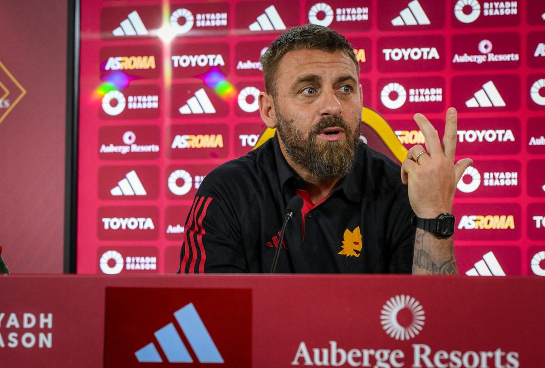 Roma, la conferenza stampa di De Rossi alla vigilia dell’Empoli – FOTO GALLERY - immagine 5