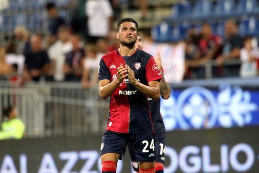 Palomino durante la partita Cagliari-Como (Foto di Enrico Locci/Getty Images) Cagliari, Palomino si presenta: 'Voglio dimostrare ancora tanto'