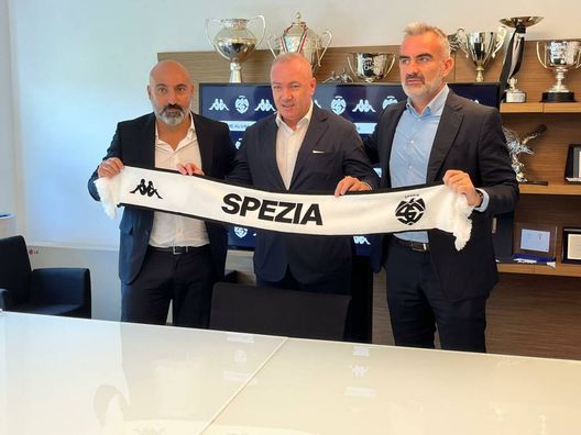 Spezia, la presentazione di Alvini Lo Spezia presenta il nuovo logo e scoppia la polemica- immagine 2