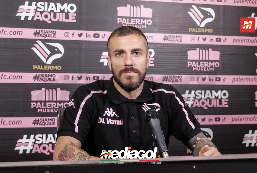 FOTO RITIRO PALERMO, la conferenza stampa di Nicola Valente (Gallery) - immagine 4