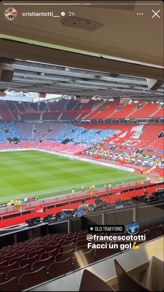 Totti a Manchester per un evento benefico. La carica di Cristian: “Facci un gol”- immagine 2