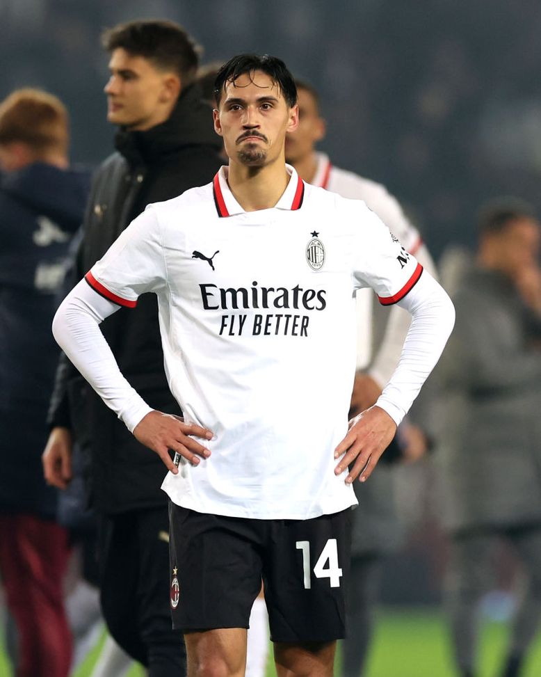 (Photo by Claudio Villa/AC Milan via Getty Images)  Maignan Gimenez