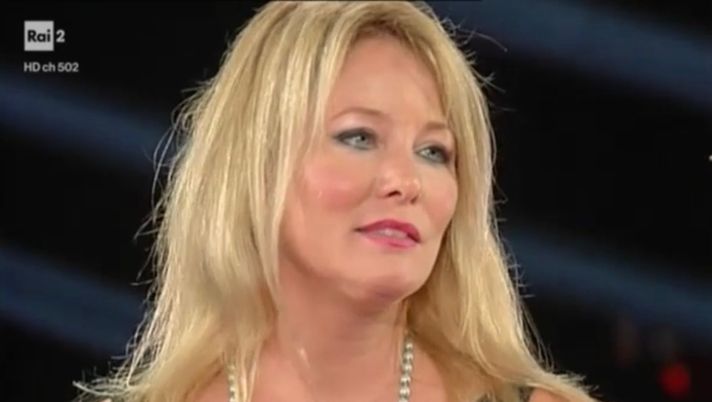 Flavia Vento a Belve: “Ilary Blasi? Io non devo scusarmi con nessuno. Non sapevo che fosse…”  Flavia Vento a Belve: “Ilary Blasi? Io non devo scusarmi con nessuno. Non sapevo che fosse…” - immagine 1