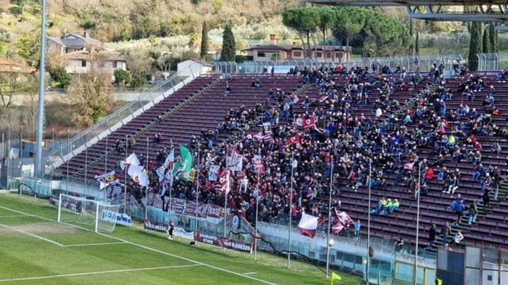 Tifosi Arezzo pronti al derby amaranto