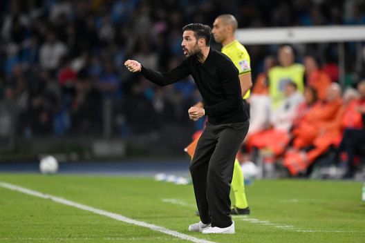 Cesc Fabregas, allenatore del Como (Foto di Francesco Pecoraro/Getty Images) Fabregas su Conte: “Uno dei tecnici più pesanti sulla tattica, mi sono segnato tutto”- immagine 2
