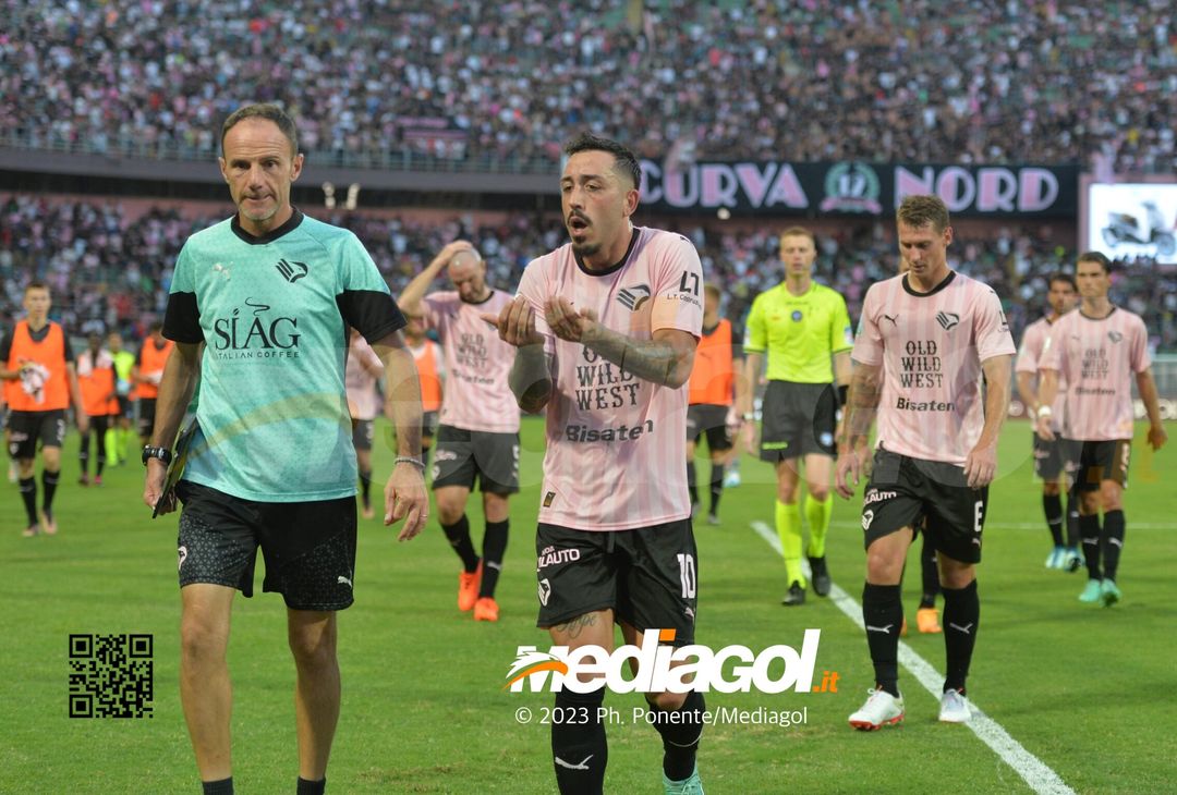FOTO Palermo-Feralpisalò 3-0, 4ª giornata Serie B 2023-2024 (GALLERY) - immagine 75