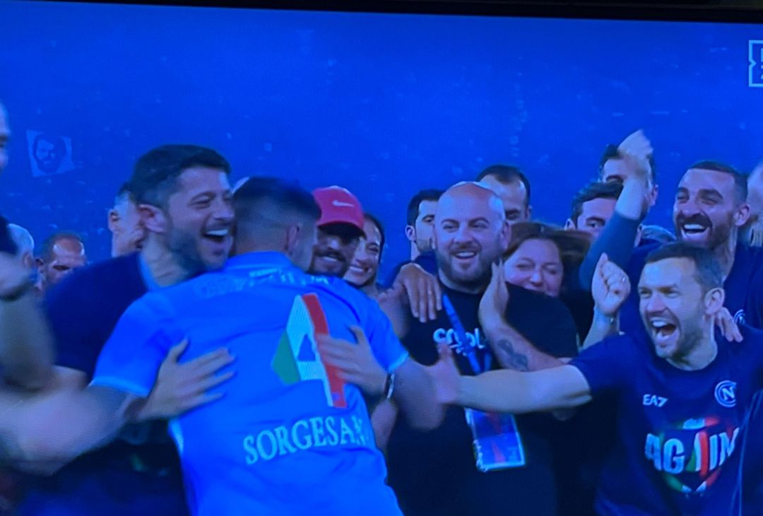 GALLERY Il momento più bello: la premiazione del Napoli campione d’Italia - immagine 37