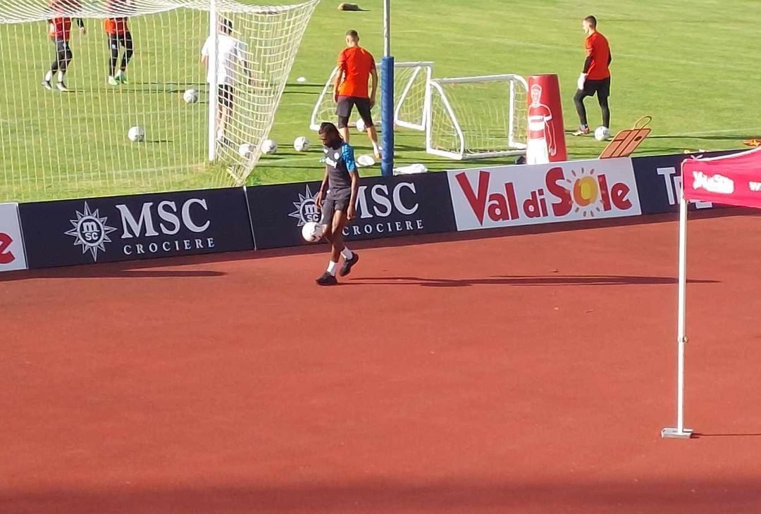 anguissa napoli allenamento dimaro palleggio