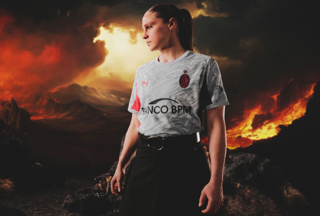 Nuova prima maglia AC Milan 2025-2026 PUMA (Fonte Milan)