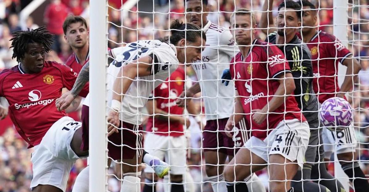 manchester united arsenal 0 1 hojlund assente la decide calafiori video