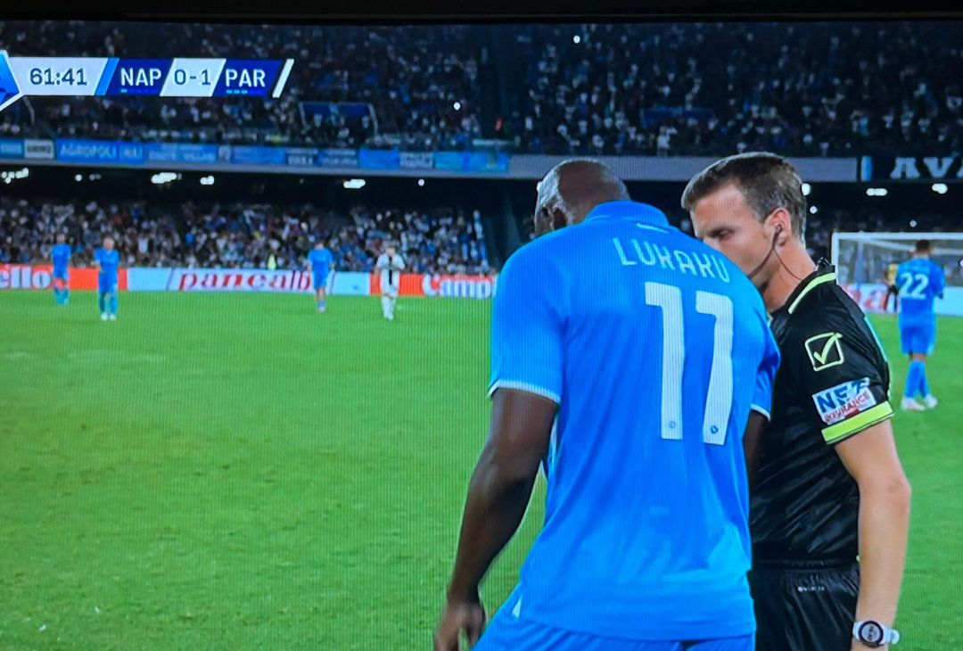 GALLERY Napoli-Parma, la prima di Big Rom al Maradona: ecco l’ingresso in campo- immagine 1