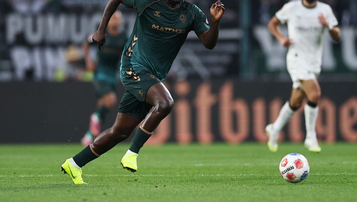 MOENCHENGLADBACH, GERMANY - SEPTEMBER 14: Victor Boniface of Werder Bremen controls the ball during the Bundesliga match between Borussia Mönchengladbach and SV Werder Bremen at Borussia-Park on September 14, 2025 in Moenchengladbach, Germany. (Photo by Lars Baron/Getty Images) Bundesliga, Mainz-Brema: streaming gratis e probabili formazioni - immagine 1
