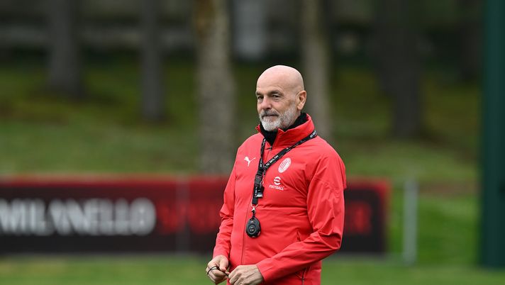Stefano Pioli AC Milan allenamento Milanello