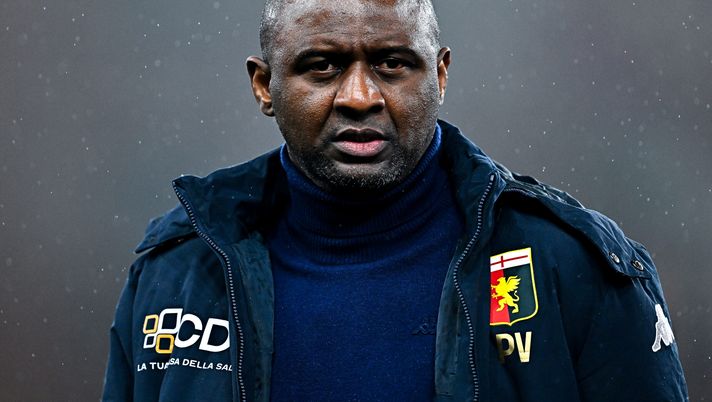 GENOA, ITALY - JANUARY 27: Patrick Vieira, head coach of Genoa, looks on prior to kick-off in the Serie A match between Genoa and Monza at Stadio Luigi Ferraris on January 27, 2025 in Genoa, Italy. (Photo by Simone Arveda/Getty Images) Vieira