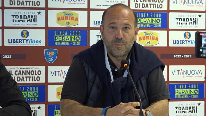 Trapani, il dg Anellucci: “Cacciate Gravina e Mancini”. Il club lo solleva dall’incarico Trapani, il dg Anellucci: “Cacciate Gravina e Mancini”. Il club lo solleva dall’incarico - immagine 1