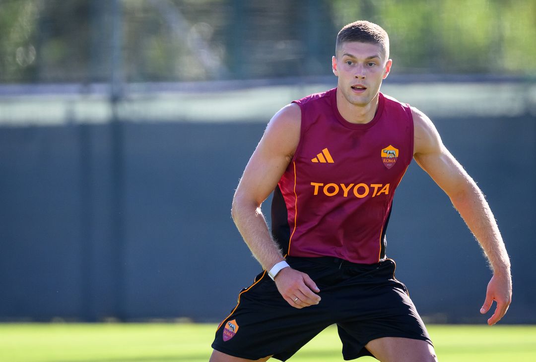 Raduno Roma, il primo allenamento di Wesley e Vasquez a Trigoria- FOTO GALLERY - immagine 40