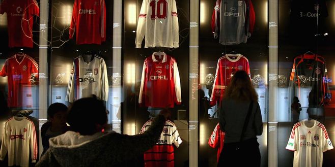 Spunta il beige sulla maglia del Bayern: che sorpresa per i tifosi!- immagine 3
