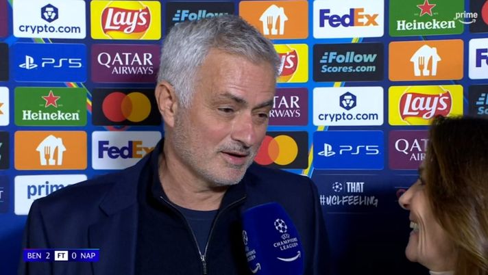 José Mourinho, allenatore del Benfica, si è concesso per un'intervista ai microfoni di Prime Video nel post-partita della sfida col Napoli. mourinho benfica