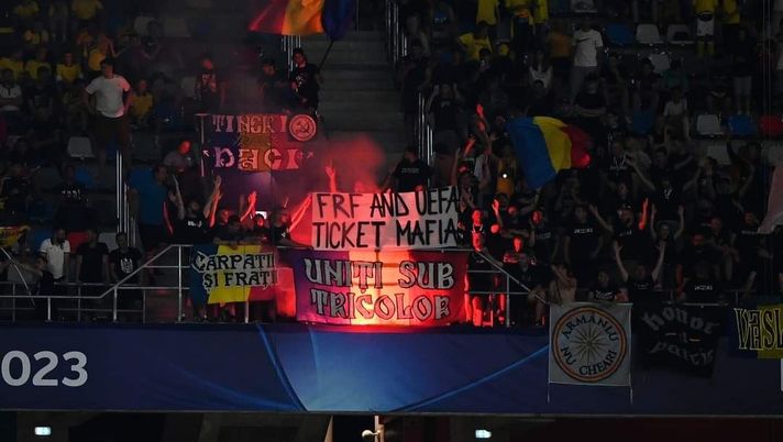 Europei Under 21, derby tra ultras romeni e… UEFA - immagine 1