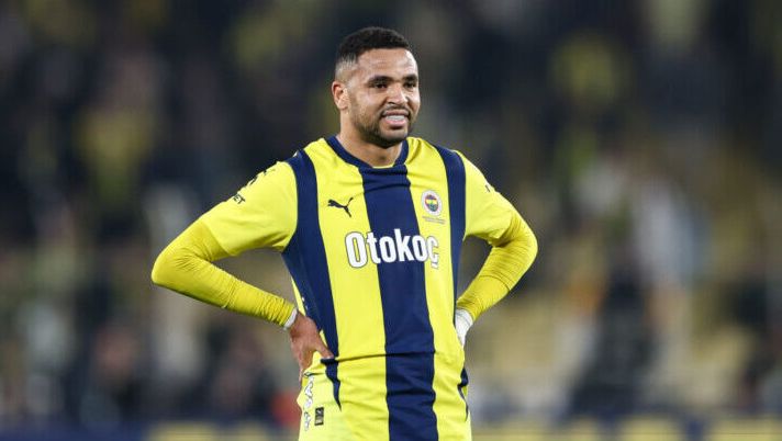ISTANBUL, TURKEY - MARCH 16: Youssef En-Nesyri of Fenerbahce reacts during the Turkish Super League match between Fenerbahce and Samsunspor at Ulker Sukru Saracoglu Stadium on March 16, 2025 in Istanbul, Turkey. (Photo by Ahmad Mora/Getty Images) Juve, Chiellini: “En-Nesyri, la situazione è questa: ha dubbi sul prestito e per noi è una pista chiusa” - immagine 1