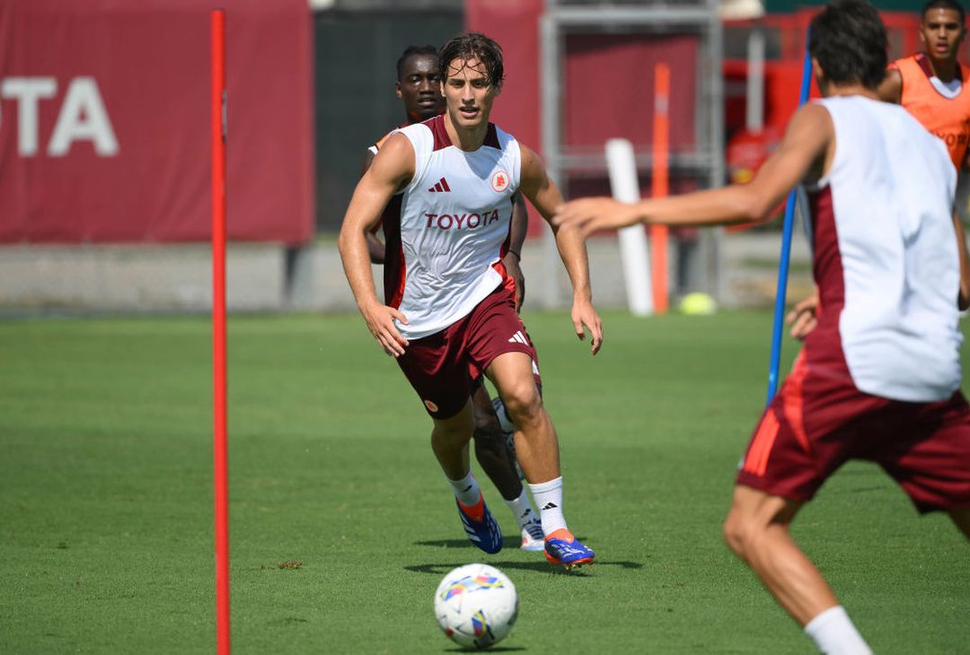 Roma, lavoro sul campo e in palestra a Trigoria – FOTO GALLERY - immagine 31