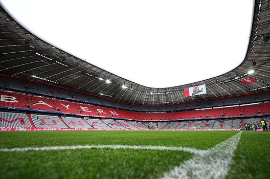 L'Allianz Arena di Monaco di Baviera, dove si è disputata la finale di Nations League (Photo by Christian Kaspar-Bartke/Getty Images) Tragedia durante la finale di Nations League: tifoso muore cadendo dalla tribuna- immagine 2