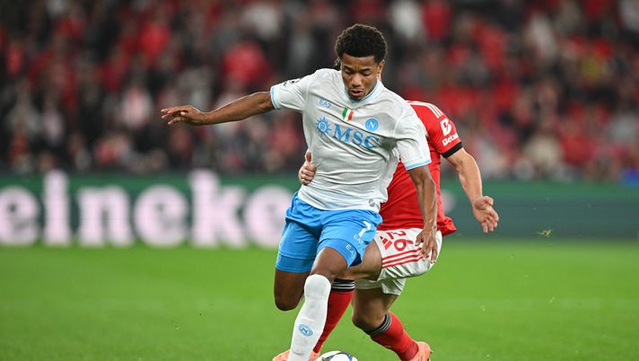 David Neres ha provato ad accendere il Napoli contro il Benfica Neres Benfica
