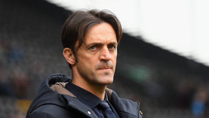 UDINE, ITALY - JANUARY 25: Nicola Legrottaglie head coach of Pescara Calcio looks on during the Serie B match between Pordenone and Pescara at Stadio Friuli-Dacia Arena on January 25, 2020 in Udine, Italy. (Photo by Alessandro Sabattini/Getty Images) Milan-Lazio, Legrottaglie racconta: “Ero paralizzato. Ora ho una cicatrice sul midollo” - immagine 1